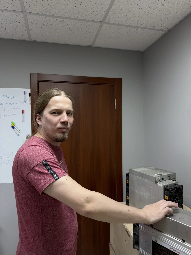 Член команды VoltHash